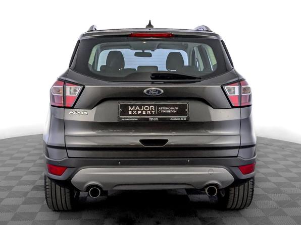 Ford Kuga II Рестайлинг с пробегом 2018 года, цена 1 675 000 рублей, 99314 км, внедорожник, Автокод Объявления