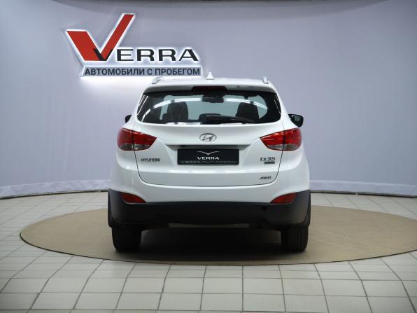 Hyundai ix35 I с пробегом 2012 года, цена 1 120 000 рублей, 211053 км, внедорожник, Автокод Объявления