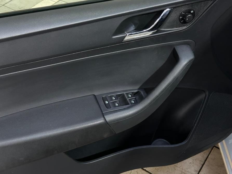 Skoda Rapid I Санкт-Петербург  - изображение 11