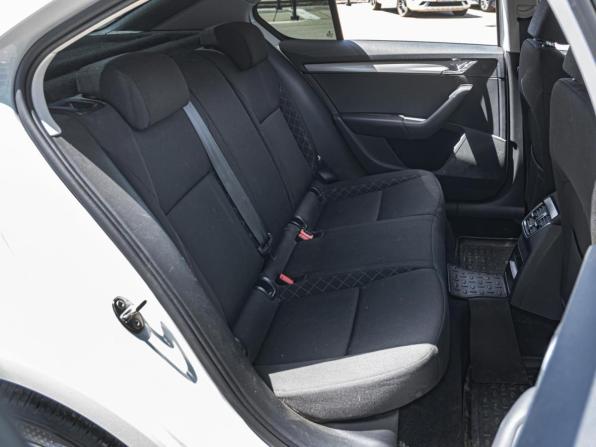 Skoda Octavia III (A7) Рестайлинг с пробегом 2020 года, цена 1 779 000 рублей, 151620 км, лифтбек, Автокод Объявления