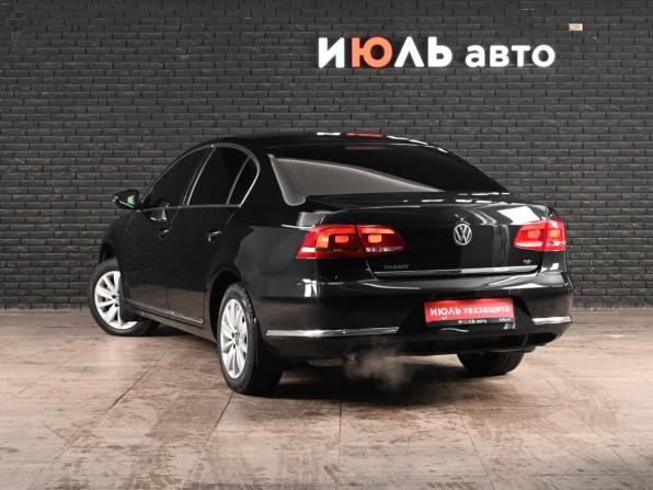 Volkswagen Passat B7 с пробегом 2011 года, цена 1 050 000 рублей, 169407 км, седан, Автокод Объявления