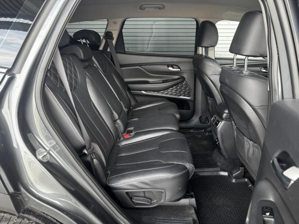 Hyundai Santa Fe IV Рестайлинг с пробегом 2021 года, цена 2 895 000 рублей, 147955 км, внедорожник, Автокод Объявления