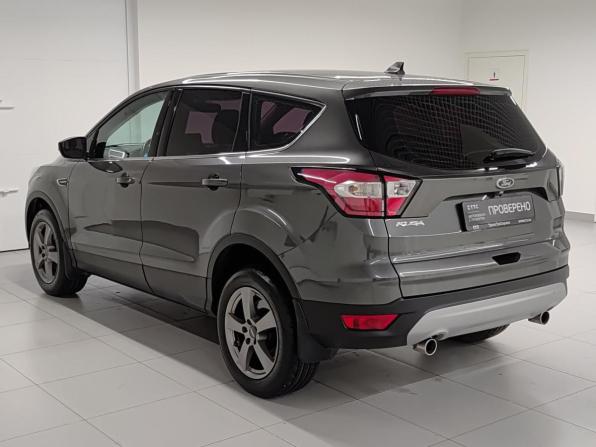 Ford Kuga II Рестайлинг с пробегом 2017 года, цена 1 790 000 рублей, 118906 км, внедорожник, Автокод Объявления