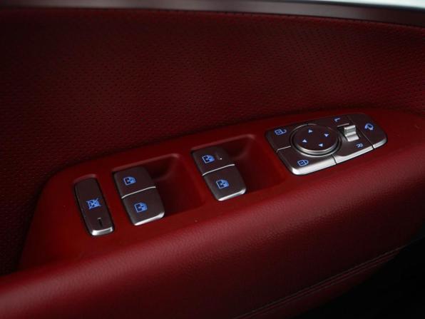 Genesis G70 I Рестайлинг с пробегом 2022 года, цена 3 349 077 рублей, 102062 км, седан, Автокод Объявления