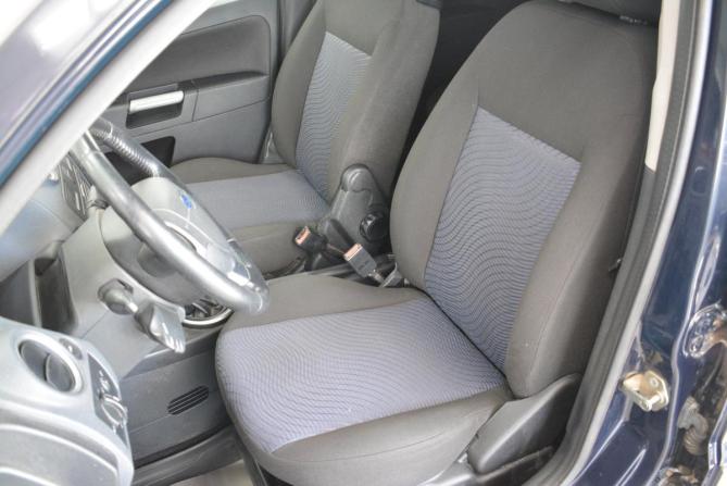 Ford Fusion I Рестайлинг с пробегом 2007 года, цена 379 000 рублей, 211000 км, хэтчбек, Автокод Объявления