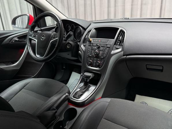 Opel Astra J с пробегом 2012 года, цена 889 000 рублей, 139461 км, универсал, Автокод Объявления