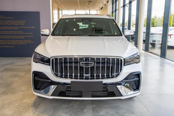 Geely Monjaro I Рестайлинг 2 (China Market) с пробегом 2026 года, цена 5 700 000 рублей, 16 км, внедорожник, Автокод Объявления