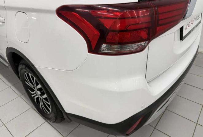 Mitsubishi Outlander III Рестайлинг 3 с пробегом 2020 года, цена 2 230 000 рублей, 79337 км, внедорожник, Автокод Объявления