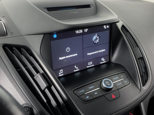 Ford Kuga II Рестайлинг с пробегом 2017 года, цена 1 729 000 рублей, 112685 км, внедорожник, Автокод Объявления