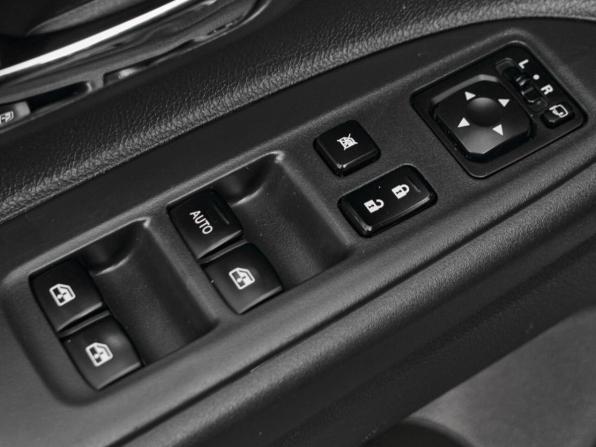 Mitsubishi Outlander III Рестайлинг 2 с пробегом 2018 года, цена 1 670 000 рублей, 212505 км, внедорожник, Автокод Объявления