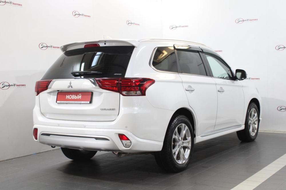 Mitsubishi Outlander III Рестайлинг 3 Владивосток  - изображение 6