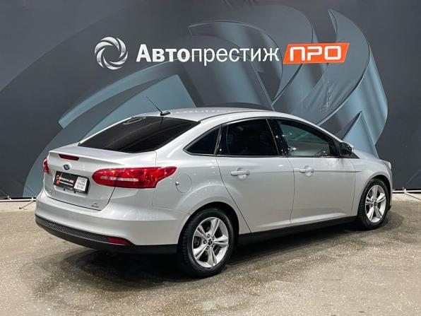 Ford Focus III Рестайлинг с пробегом 2017 года, цена 900 000 рублей, 97900 км, седан, Автокод Объявления