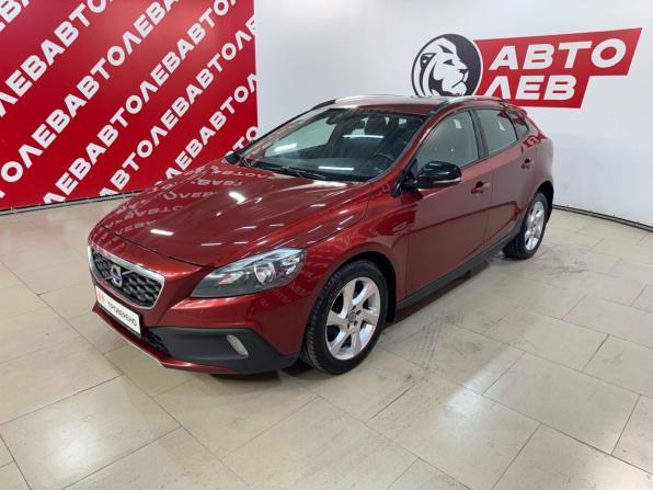 Volvo V40 Cross Country I с пробегом 2014 года, цена 1 450 000 рублей, 176228 км, хэтчбек, Автокод Объявления