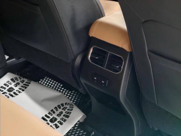 Haval Jolion I с пробегом 2023 года, цена 1 620 000 рублей, 77618 км, внедорожник, Автокод Объявления