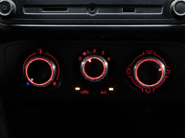 Volkswagen Polo V Рестайлинг с пробегом 2016 года, цена 829 000 рублей, 134538 км, седан, Автокод Объявления