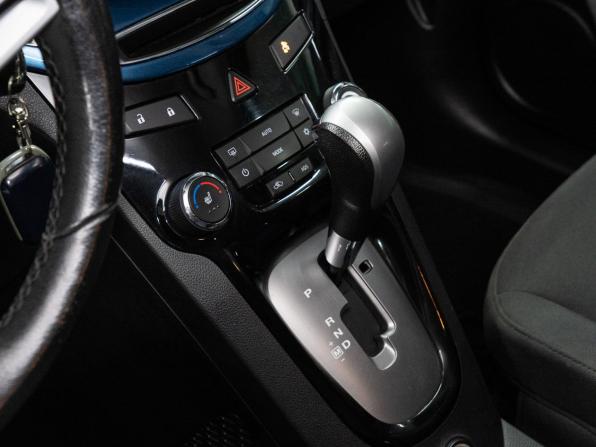 Chevrolet Orlando I с пробегом 2012 года, цена 1 099 000 рублей, 168652 км, компактвэн, Автокод Объявления