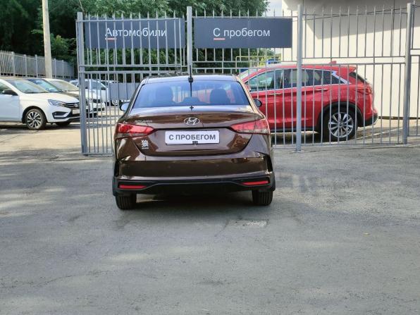 Hyundai Solaris II Рестайлинг с пробегом 2021 года, цена 1 235 000 рублей, 138000 км, седан, Автокод Объявления