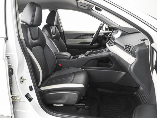 Evolute i-PRO с пробегом 2023 года, цена 1 599 000 рублей, 160408 км, седан, Автокод Объявления
