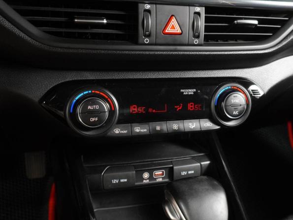 Kia Cerato IV с пробегом 2019 года, цена 1 949 000 рублей, 51799 км, седан, Автокод Объявления