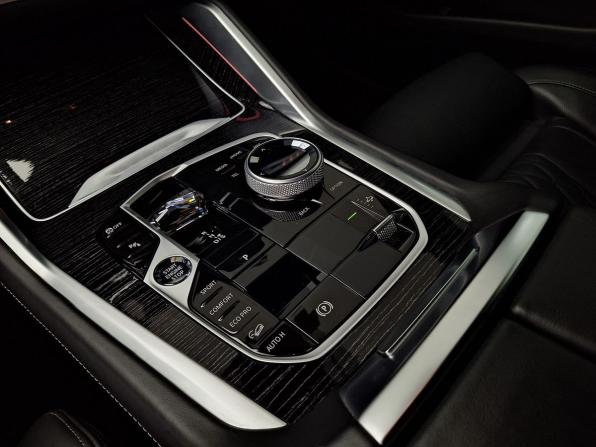 BMW X6 III (G06) Рестайлинг с пробегом 2023 года, цена 11 970 000 рублей, 28800 км, внедорожник, Автокод Объявления