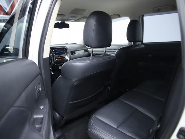 Mitsubishi Outlander III Рестайлинг 3 с пробегом 2019 года, цена 2 290 000 рублей, 152241 км, внедорожник, Автокод Объявления
