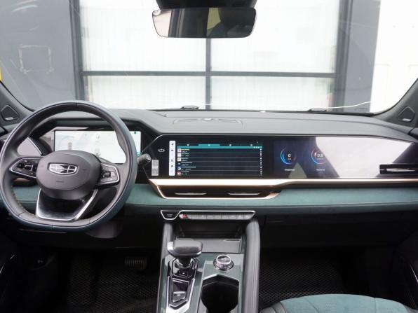 Geely Monjaro I с пробегом 2024 года, цена 3 150 000 рублей, 45900 км, внедорожник, Автокод Объявления