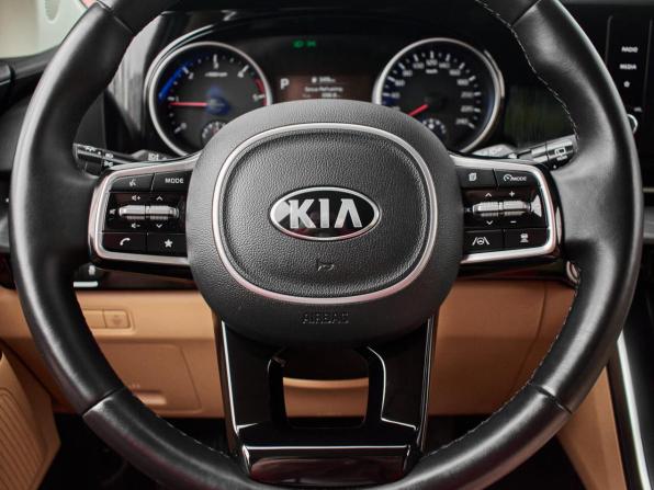 Kia Carnival IV с пробегом 2021 года, цена 3 890 000 рублей, 74220 км, минивэн, Автокод Объявления