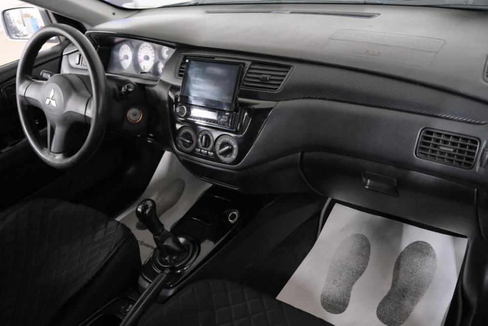 Mitsubishi Lancer IX Рестайлинг Омск  - изображение 17
