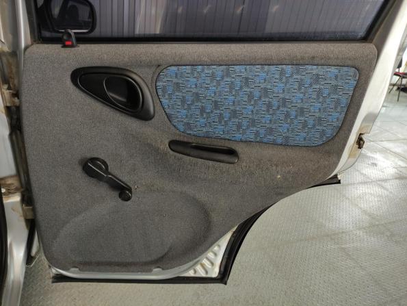 Chevrolet Niva I с пробегом 2004 года, цена 325 000 рублей, 116015 км, внедорожник, Автокод Объявления