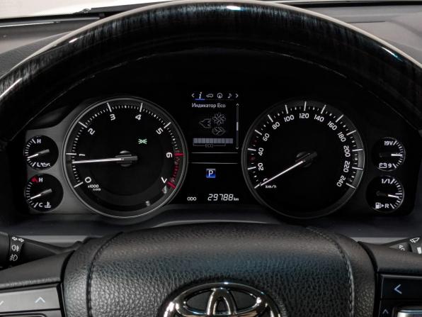 Toyota Land Cruiser 200 Series Рестайлинг 2 с пробегом 2017 года, цена 8 300 000 рублей, 29784 км, внедорожник, Автокод Объявления