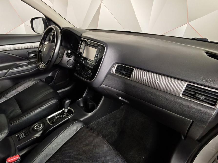 Mitsubishi Outlander III Рестайлинг 2 Москва  - изображение 13