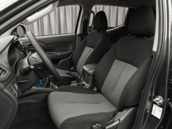 Mitsubishi L200 V Рестайлинг с пробегом 2021 года, цена 2 850 000 рублей, 184202 км, пикап, Автокод Объявления