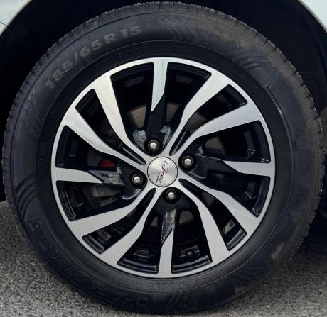 Hyundai Solaris II Рестайлинг с пробегом 2021 года, цена 1 349 000 рублей, 50713 км, седан, Автокод Объявления