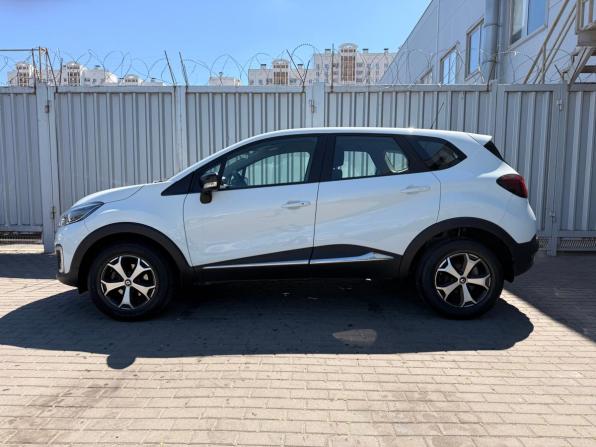 Renault Kaptur I с пробегом 2018 года, цена 1 549 000 рублей, 119156 км, внедорожник, Автокод Объявления