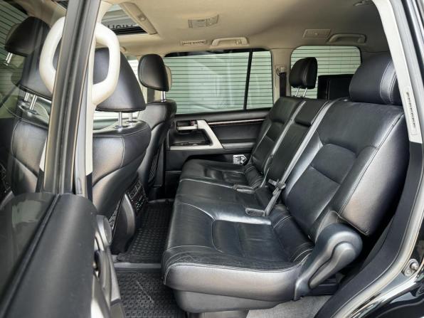 Toyota Land Cruiser 200 Series с пробегом 2011 года, цена 3 550 000 рублей, 253538 км, внедорожник, Автокод Объявления