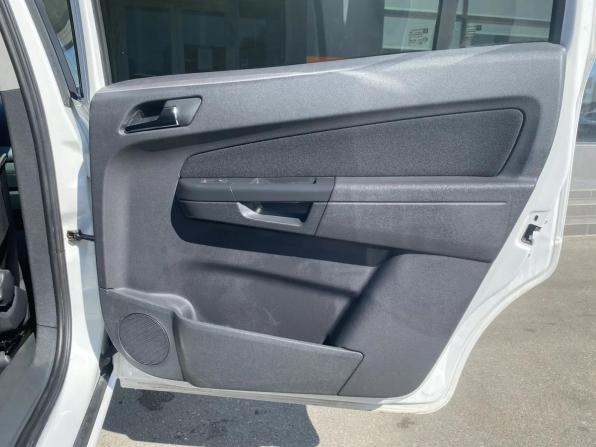 Opel Zafira B Рестайлинг с пробегом 2013 года, цена 745 000 рублей, 172238 км, компактвэн, Автокод Объявления