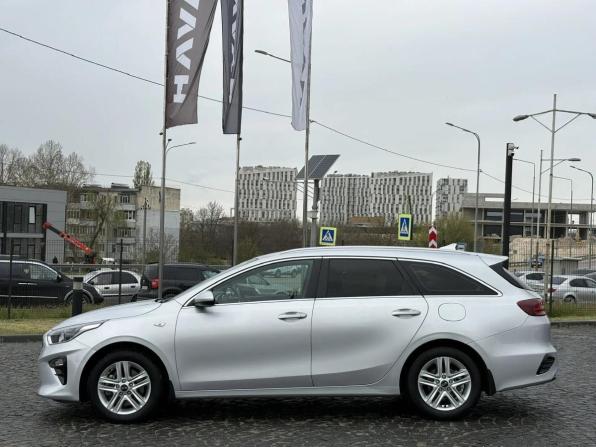 Kia Ceed III с пробегом 2020 года, цена 1 699 000 рублей, 144955 км, универсал, Автокод Объявления
