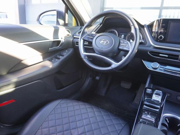 Hyundai Sonata VIII (DN8) с пробегом 2021 года, цена 2 290 000 рублей, 58997 км, седан, Автокод Объявления