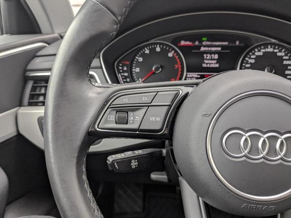 Audi A4 V (B9) Рестайлинг с пробегом 2022 года, цена 3 750 000 рублей, 44761 км, седан, Автокод Объявления
