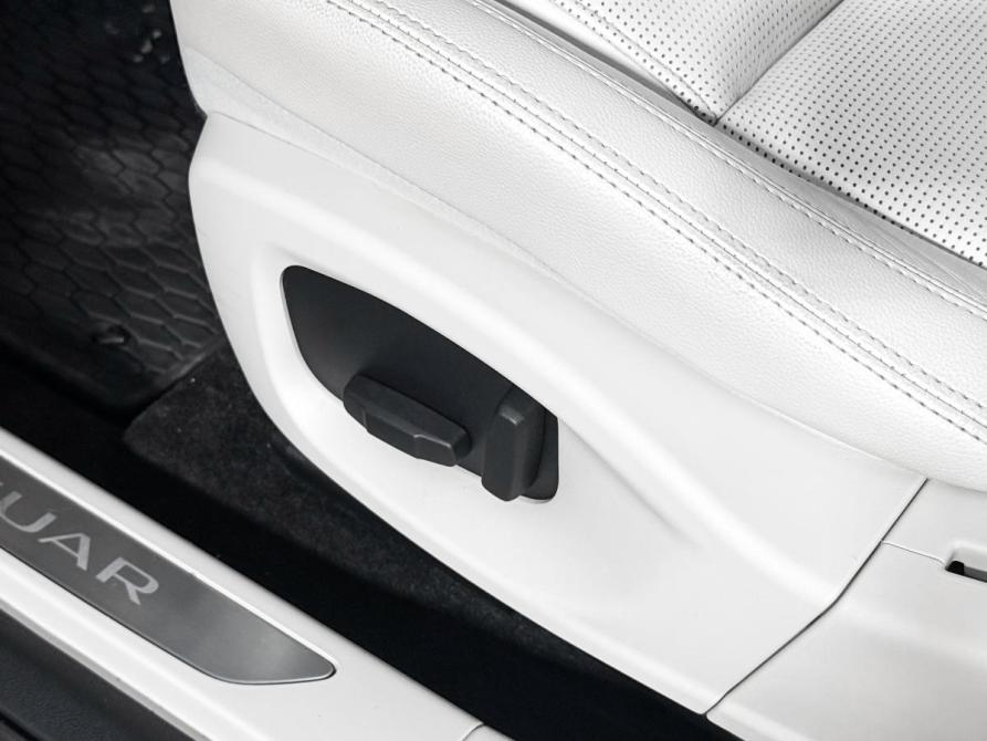 Jaguar I-Pace I Санкт-Петербург  - изображение 11