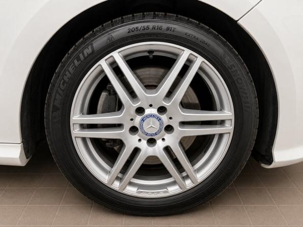 Mercedes-Benz E-Класс IV (W212 S212 C207) с пробегом 2012 года, цена 1 195 000 рублей, 258364 км, седан, Автокод Объявления