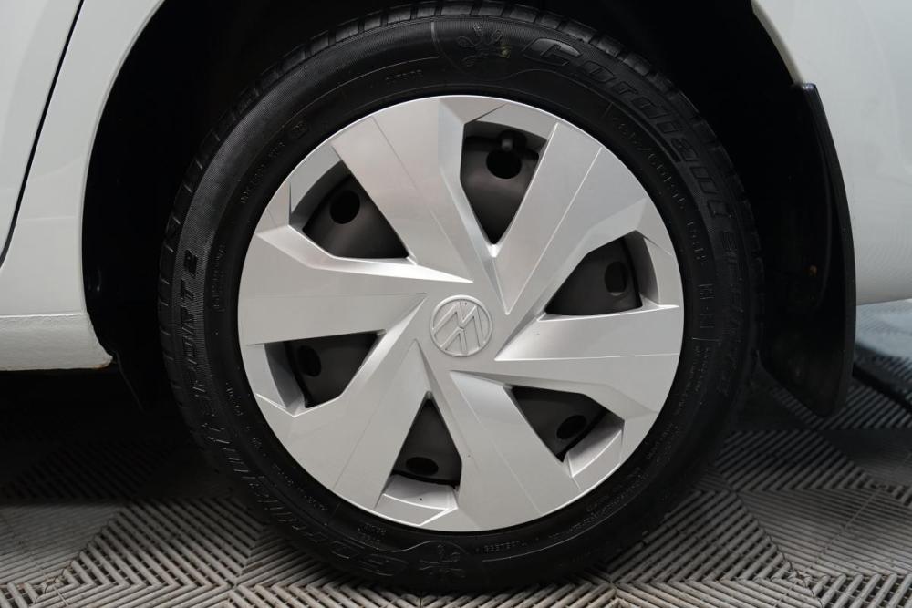 Volkswagen Polo VI Крым  - изображение 24