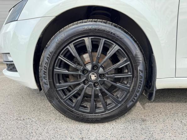 Skoda Octavia III (A7) Рестайлинг с пробегом 2018 года, цена 1 449 000 рублей, 152920 км, лифтбек, Автокод Объявления