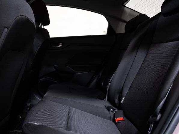 Hyundai Solaris II с пробегом 2018 года, цена 1 457 000 рублей, 36285 км, седан, Автокод Объявления