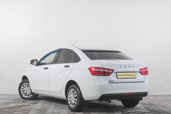Lada (ВАЗ) Vesta I с пробегом 2019 года, цена 999 000 рублей, 57000 км, седан, Автокод Объявления