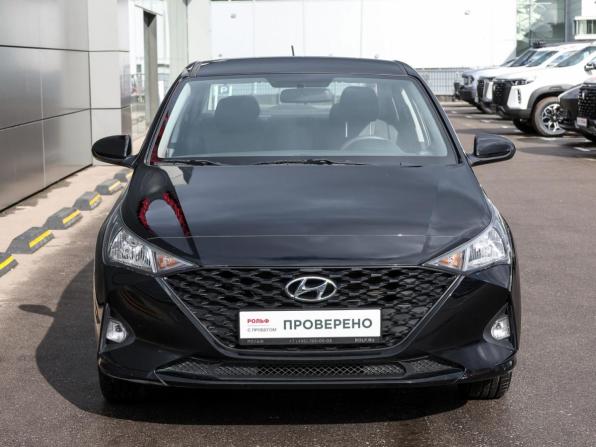 Hyundai Solaris II Рестайлинг с пробегом 2020 года, цена 1 749 000 рублей, 8011 км, седан, Автокод Объявления