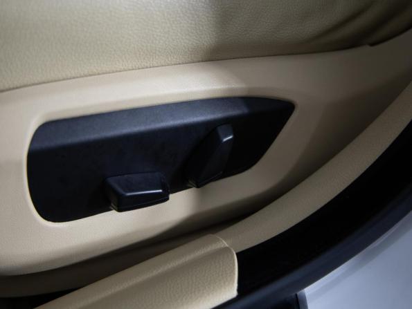 BMW 5 серии VI (F10/F11/F07) Рестайлинг с пробегом 2015 года, цена 1 799 000 рублей, 214884 км, седан, Автокод Объявления