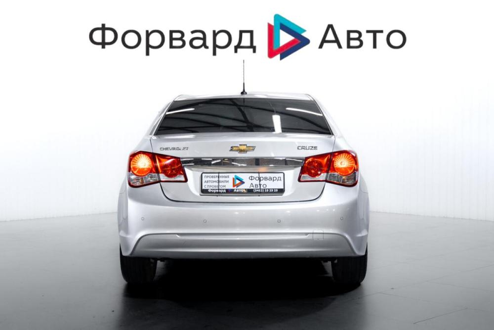 Chevrolet Cruze I Рестайлинг Тюмень  - изображение 7