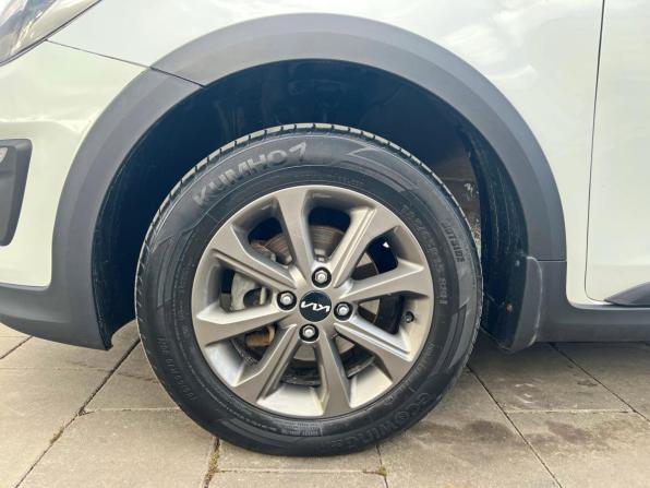 Kia Rio IV с пробегом 2020 года, цена 1 675 000 рублей, 84240 км, хэтчбек, Автокод Объявления