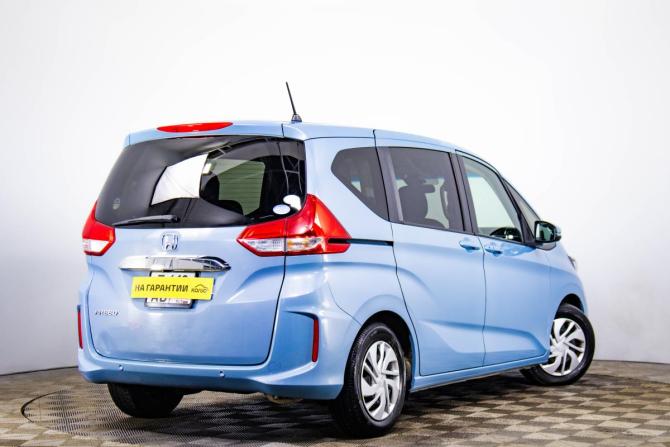 Honda Freed II Рестайлинг с пробегом 2020 года, цена 1 849 000 рублей, 116820 км, компактвэн, Автокод Объявления